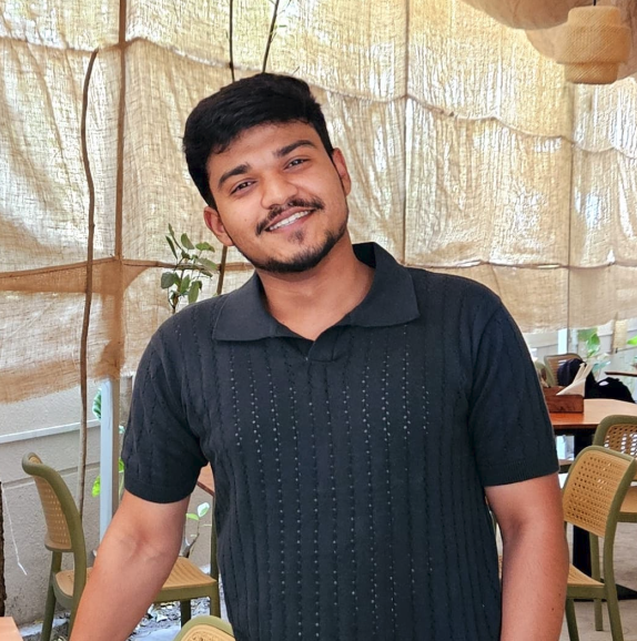 Niket Naresh Lekaria